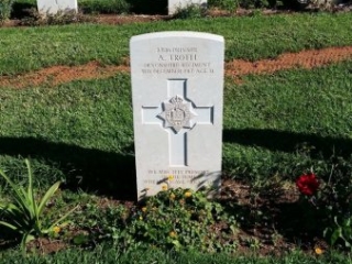 19. Troth, A. Pte 27586 (Photo: Nader Habash / CWGC)